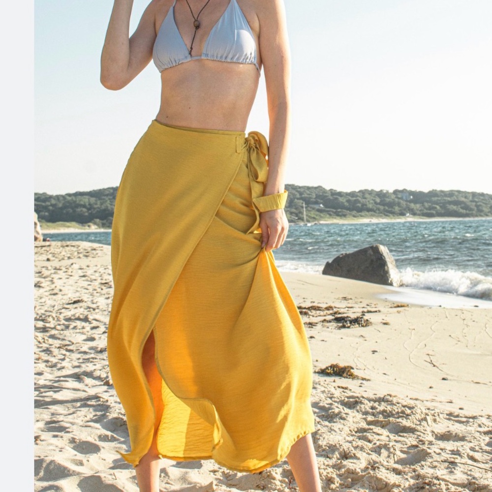 Butter yellow and White Patterned Midi Skirt